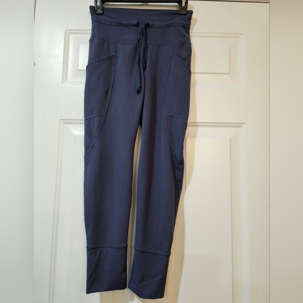 - Apana yoga pants size small soft blue athletic yoga pants tappered ankle.